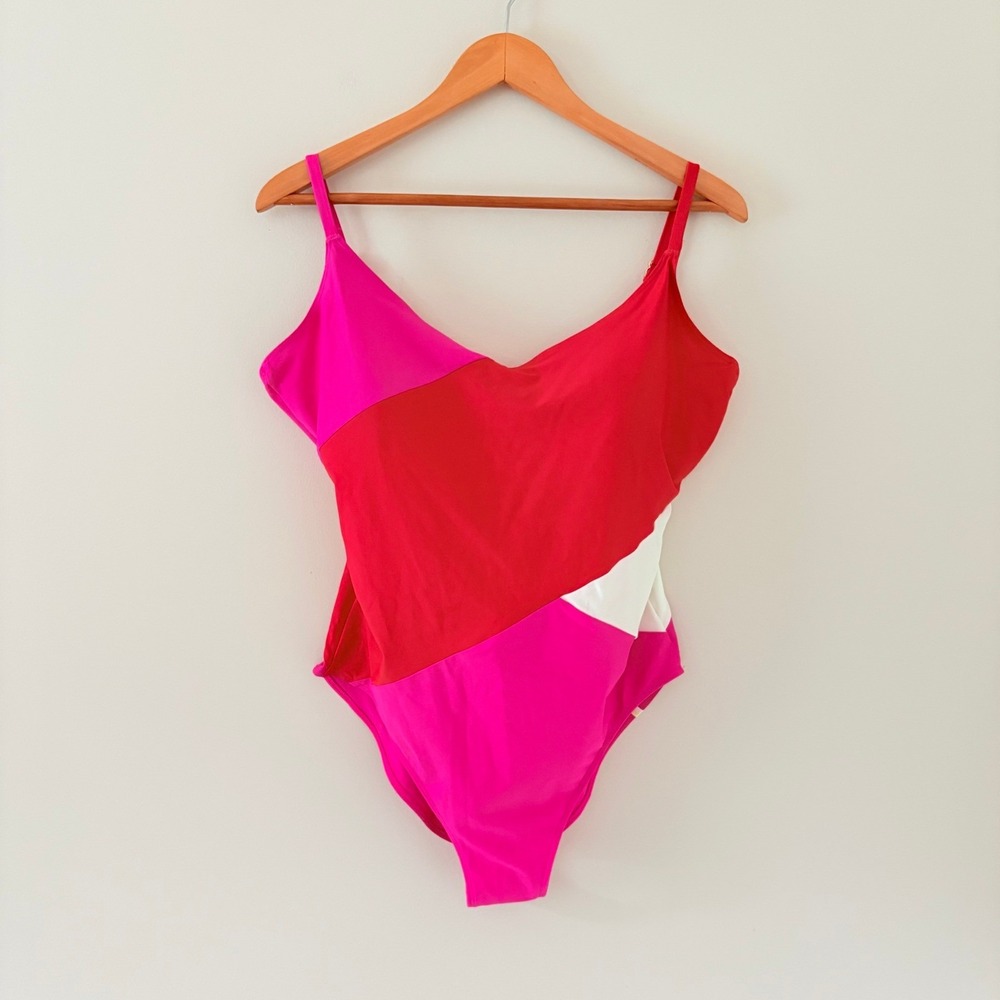 Summersalt One Piece Swimsuit The Marina 16 Pink Red Colorblock V-Neck